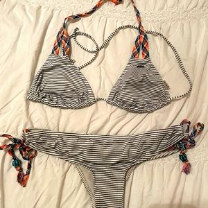 Roxy bikini set!